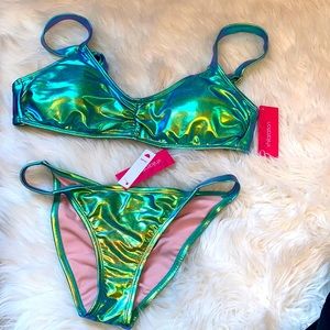 2 piece bikini, Cheeky bottom size S, with halter top size L, never worn!